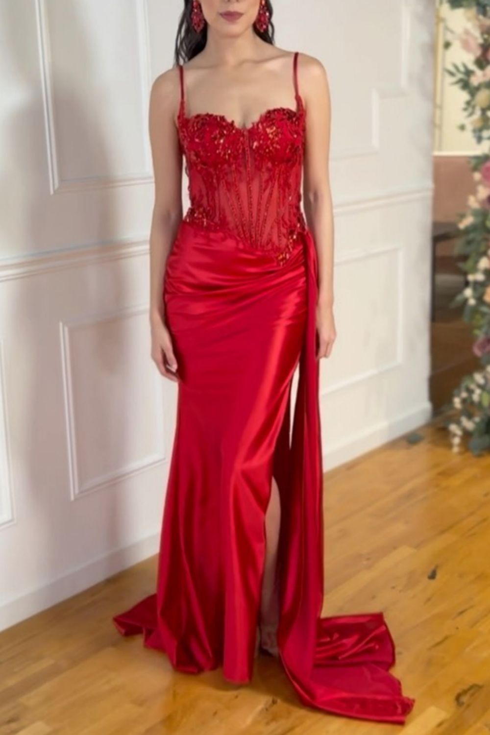 Stunning Mermaid Spaghetti Straps Long Glitter Prom Dress with High Slit