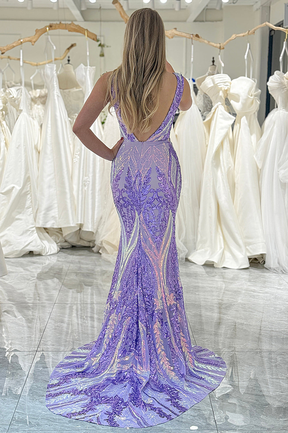 Gorgeous Sparkly Mermaid V-Neck Long Prom Dress With Sequins