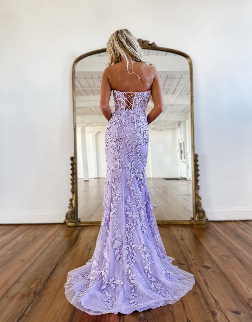 Lilac Mermaid Corset Back Prom Dress With Appliques