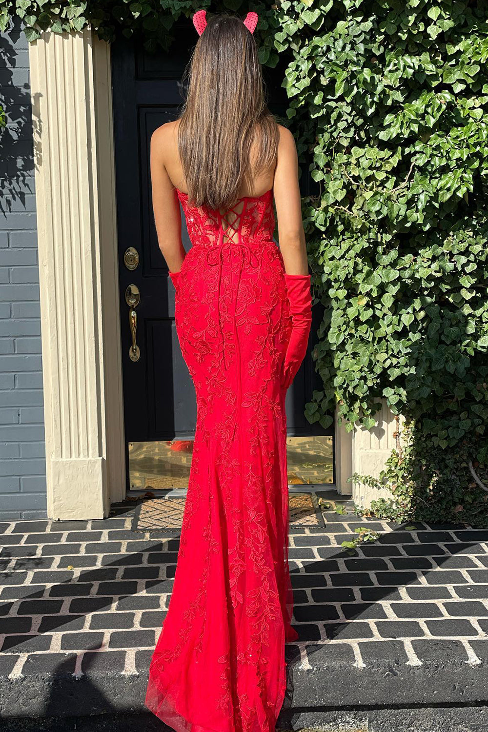 Red Sweetheart Neck Mermaid Prom Dress With Appliques